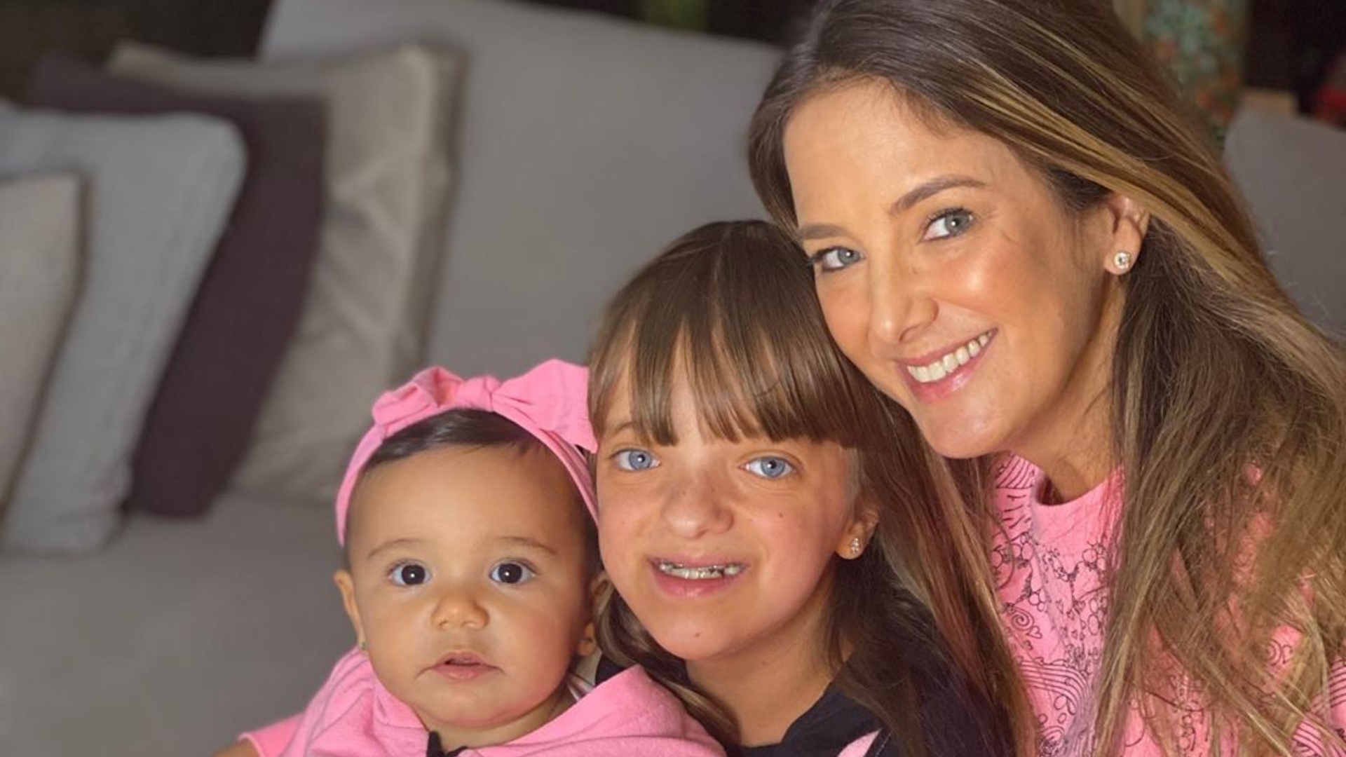 Ticiane Pinheiro relembra aborto espontâneo antes de Manuella e confessa ter vontade de aumentar a família