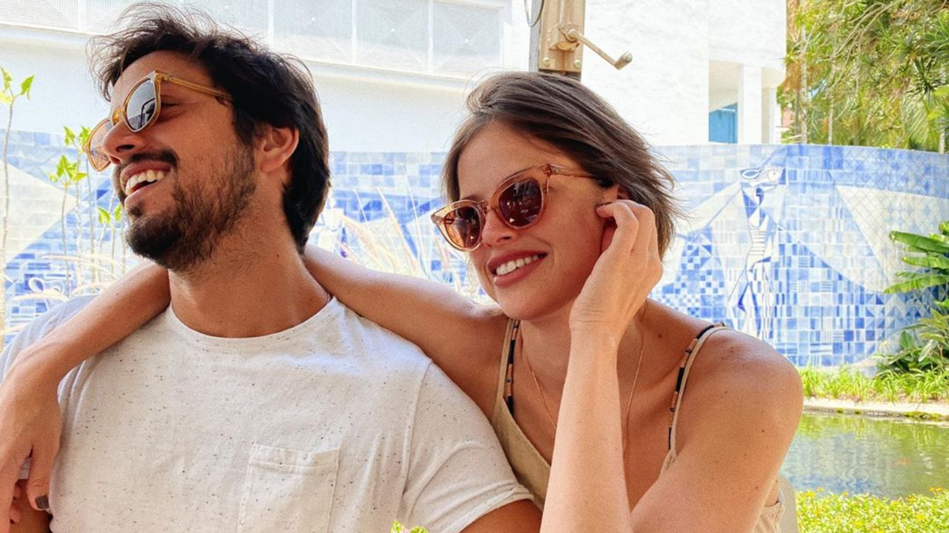 Agatha Moreira e Rodrigo Simas passam por perrengue chique após verem tubarão em viagem: “Como se fosse naufrágio”