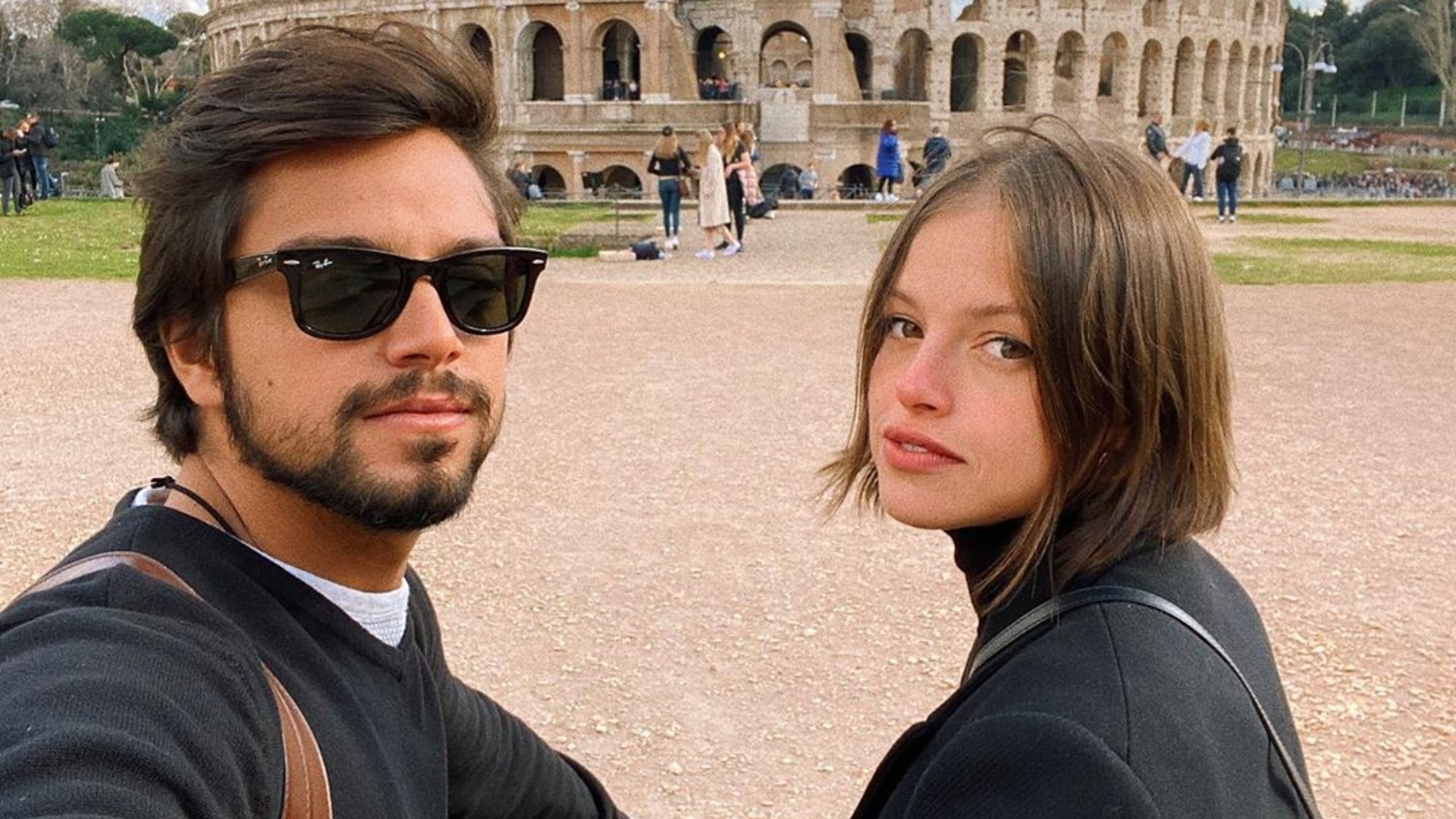 Após testarem positivo para Covid-19, Agatha Moreira posa com Rodrigo Simas e agradece apoio: “Estamos bem”
