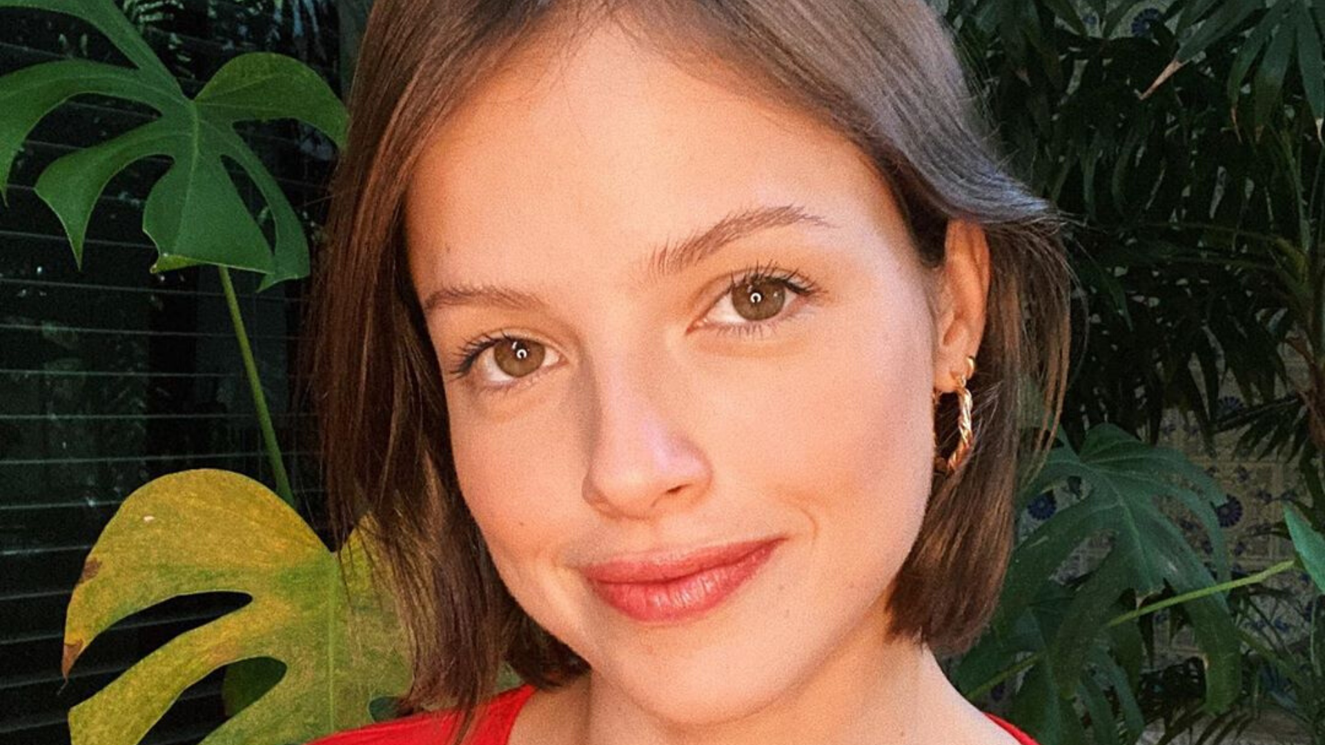 Surpresa! Agatha Moreira ganha presente dos fãs e dispara: “Que coisa mais linda”