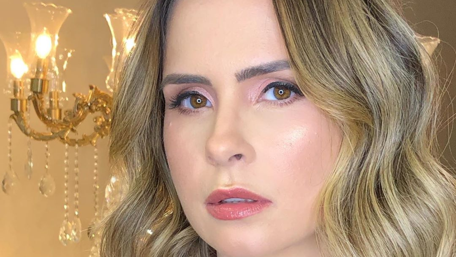 Ana Paula Renault quebra o silêncio e fala sobre possível entrada no BBB20