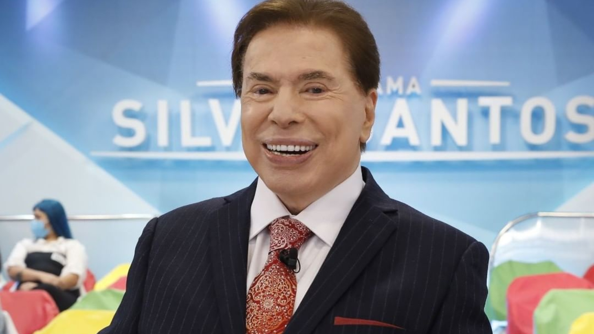 Diagnosticado com covid-19, Silvio Santos é internado em hospital de São Paulo