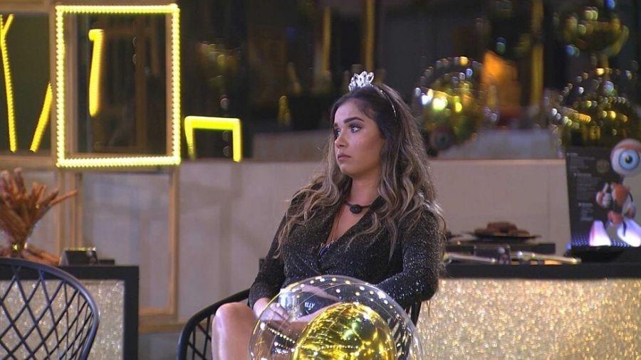 BBB20: Sem festa do líder, Gizelly chora sozinha durante show