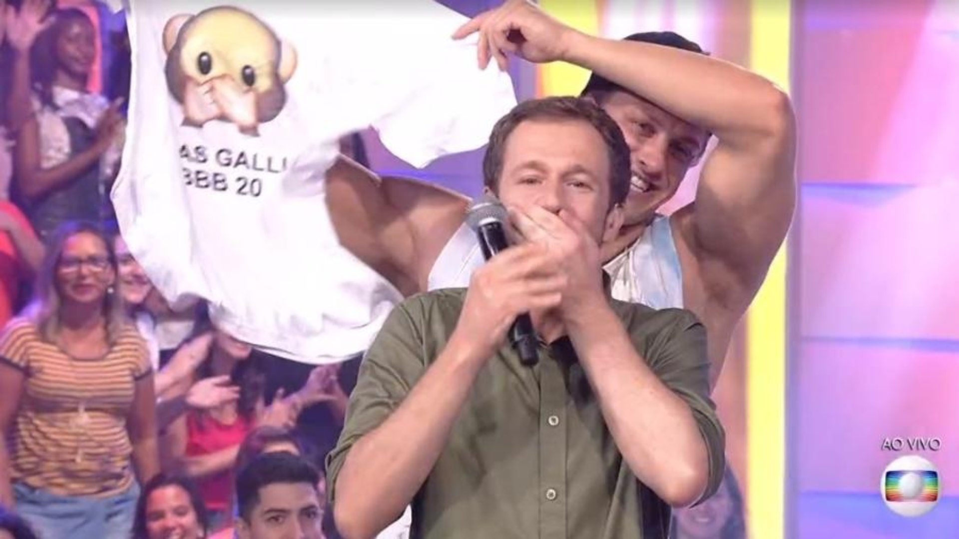 BBB20: Após eliminação, Lucas faz brincadeira com Thiago Leifert ao vivo