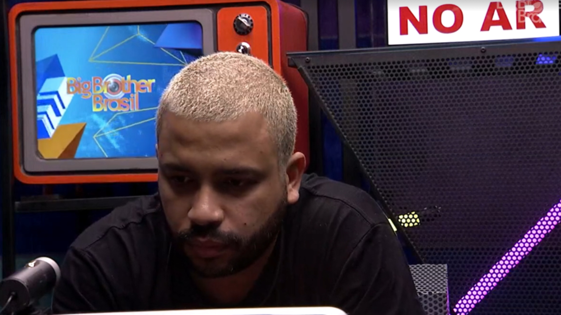 BBB21: No Raio-X, Projota manda recado e promete: “Vamos derrubar o muro que tem nessa casa”