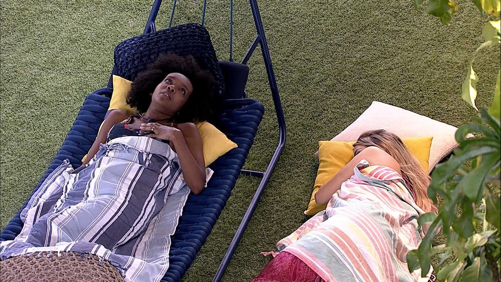 BBB20: Em conversa com Thelma, Marcela avalia brother: “Ele tem dois problemas pra mim”