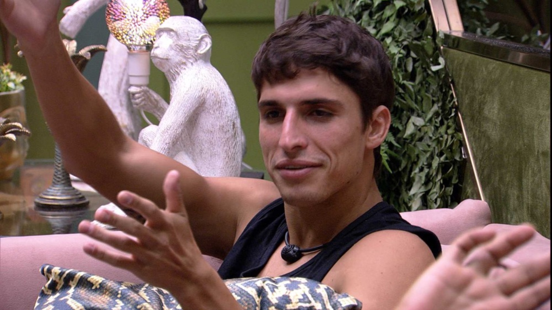 BBB20: Felipe Prior abre o coração e fala sobre situação constrangedora com Gizelly
