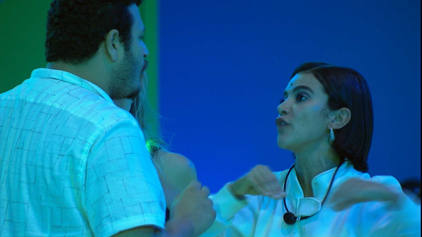 BBB20: Amigos de Manu Gavassi comentam discussão da cantora com Victor Hugo: “VH mexeu com a garota”