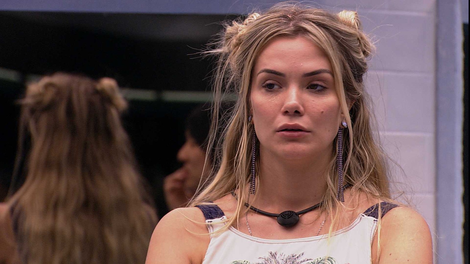 BBB20: Marcela demonstra insatisfação com brother: “É horroroso conviver com ele dentro dessa casa”
