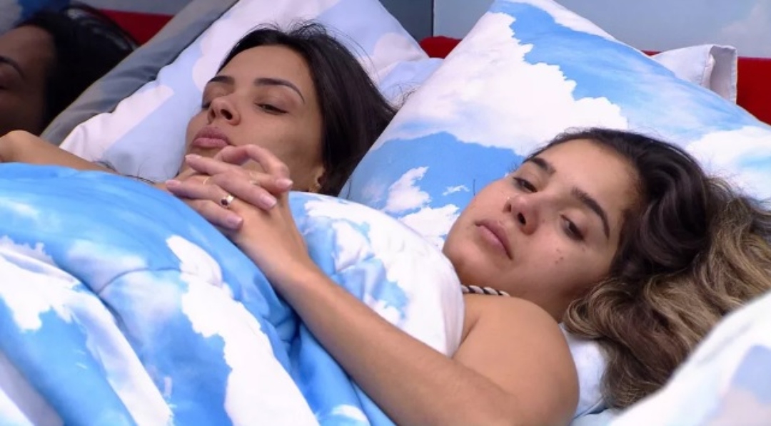 BBB20: No paredão, Gizelly reclama com Ivy sobre amizade: “Você não está carinhosa comigo”