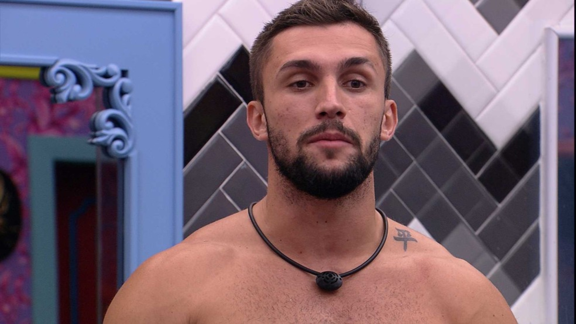 BBB21: Arthur dispara contra brother: “Eu não vou fazer média”