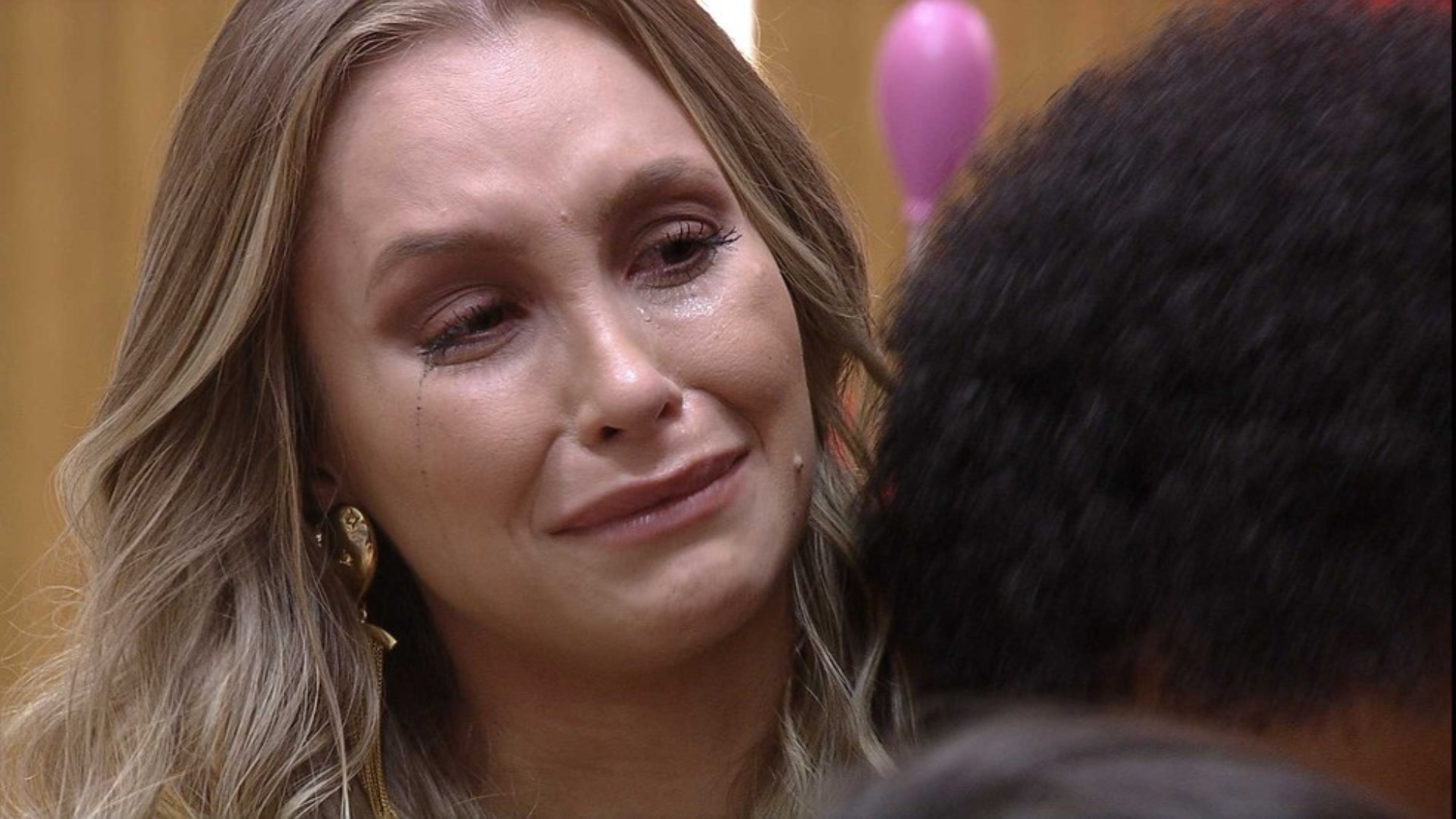 BBB21: Após ser colocada no Paredão, Carla Diaz chora e desabafa: “É duro ouvir que você não foi leal”