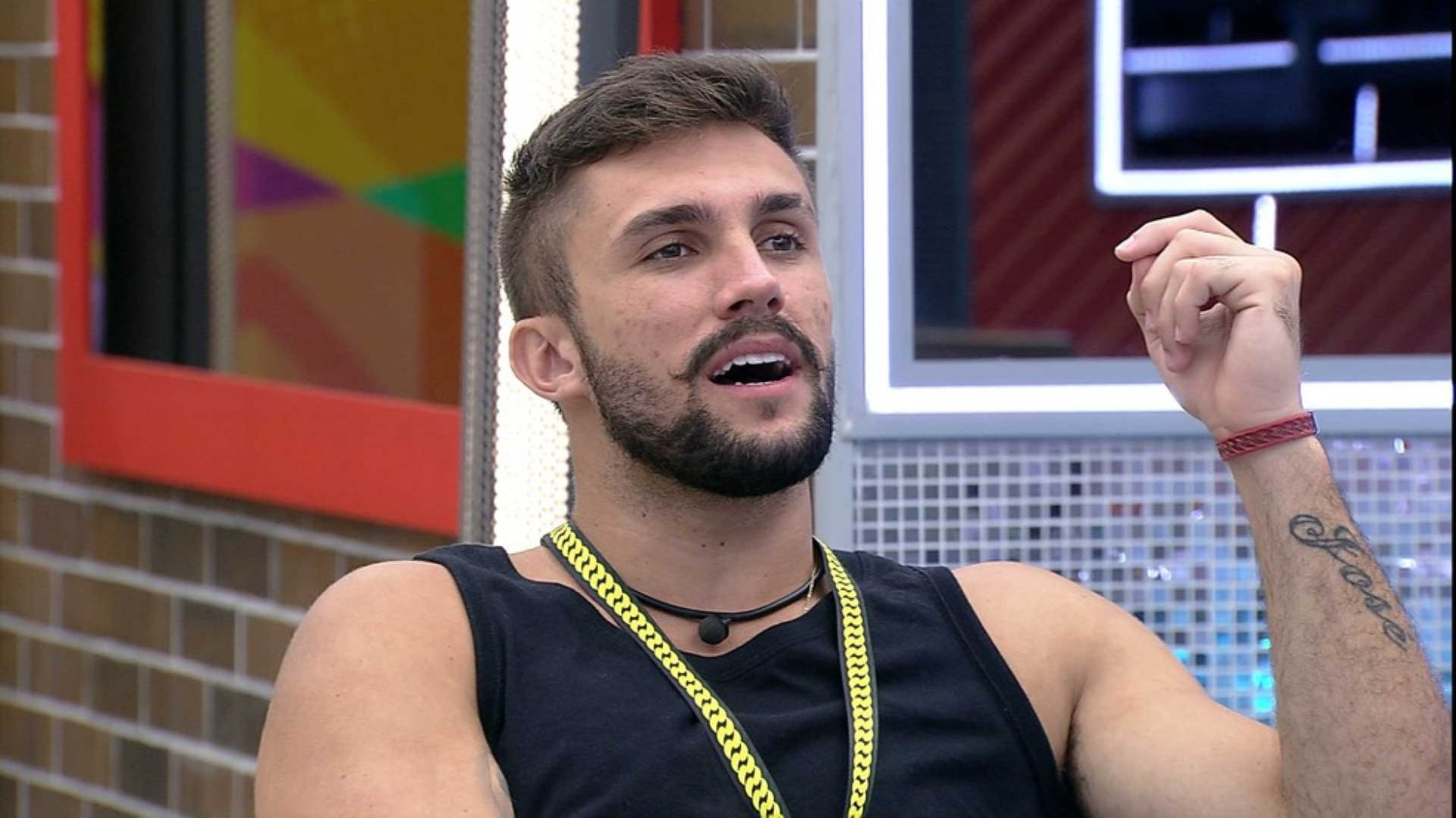 BBB21: Arthur critica mudança no comportamento de Viih Tube após eliminação de Carla Diaz