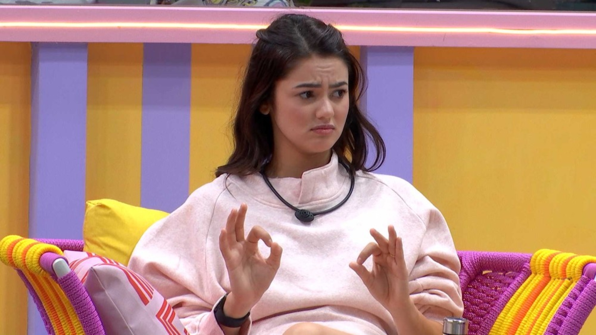 BBB22: Eslovênia revela não se dar bem com sister: “Não dá mais”