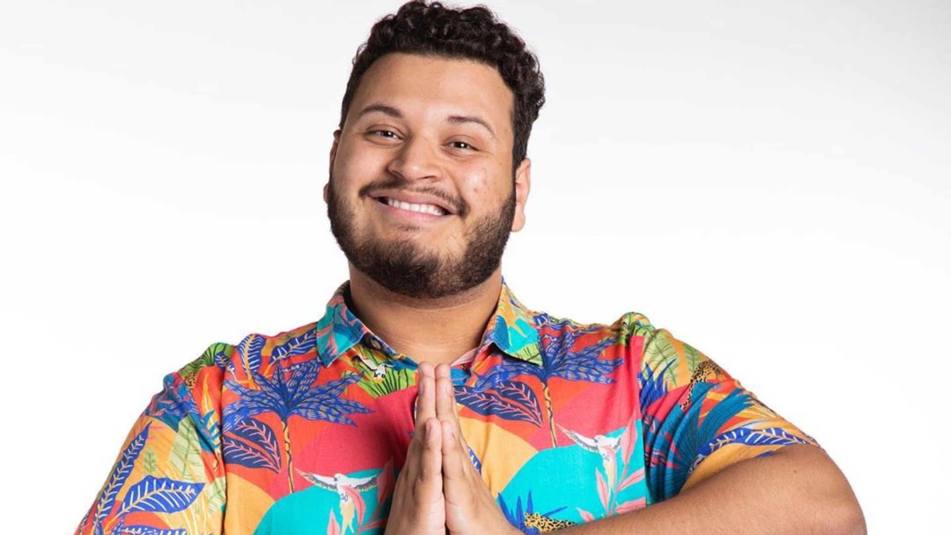 BBB20: Perfil de Victor Hugo apaga todas as publicações e recomeça com mensagem direta