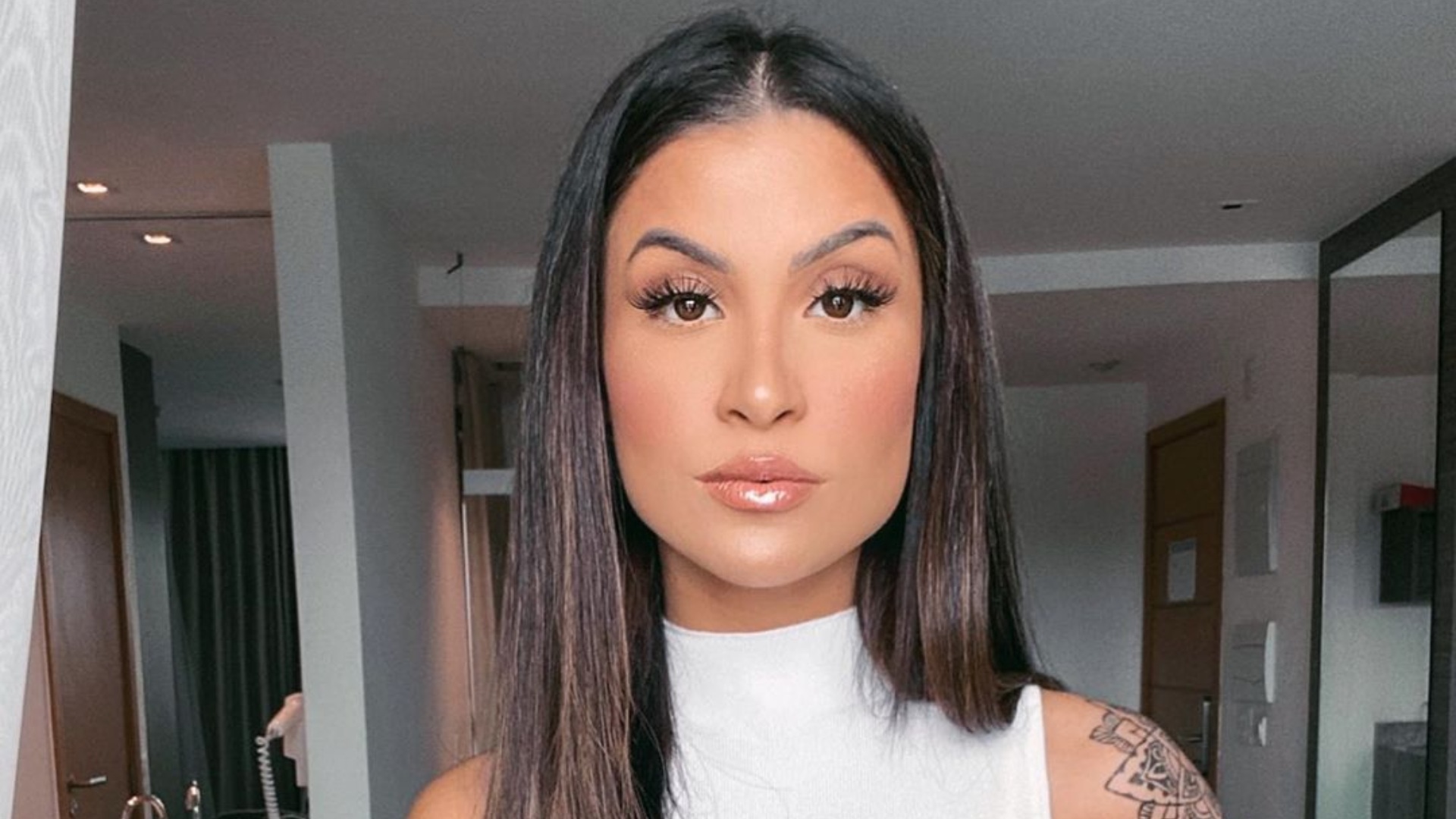 BBB20: Após eliminação de Mari Gonzalez, Bianca Andrade manda mensagem para a sister e elogia discurso de Tiago Leifert