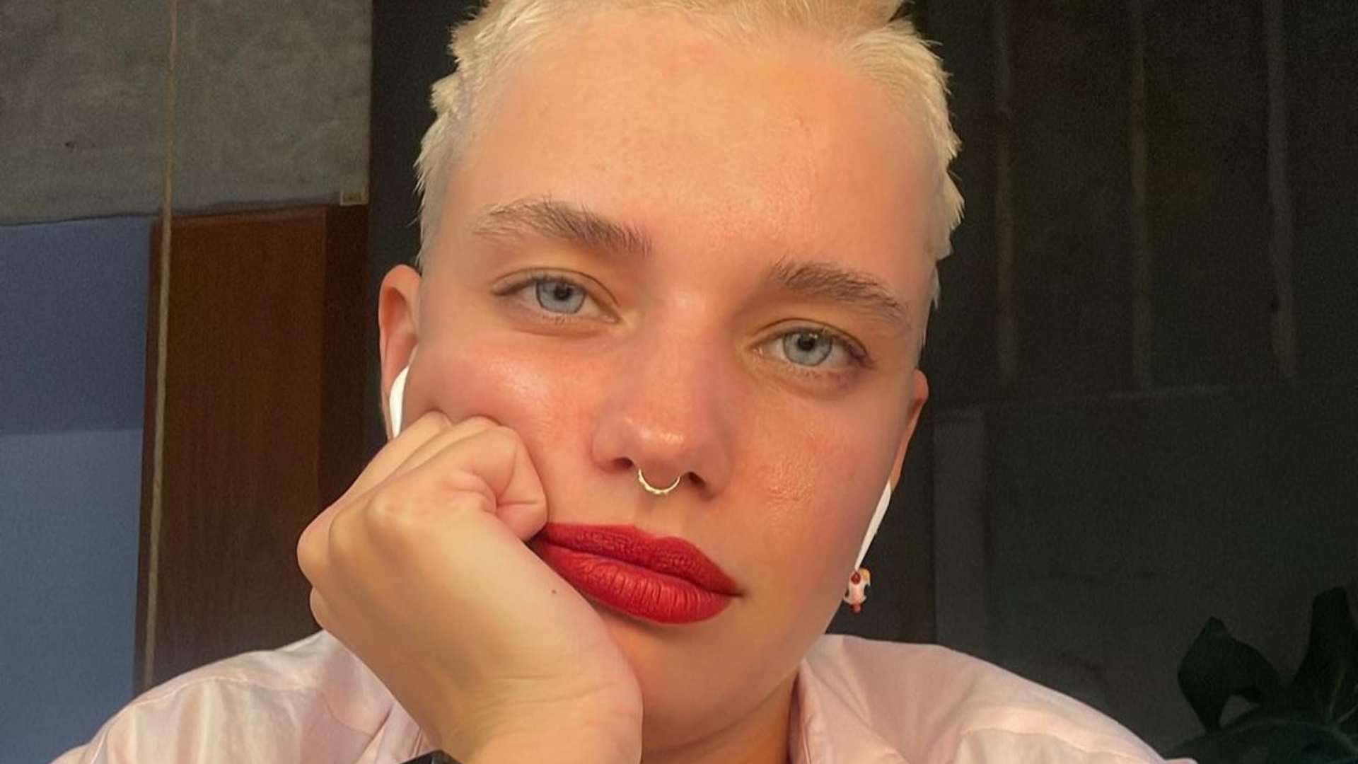 Bruna Linzmeyer fala de como sexo entre mulheres pode ser “transgressor”