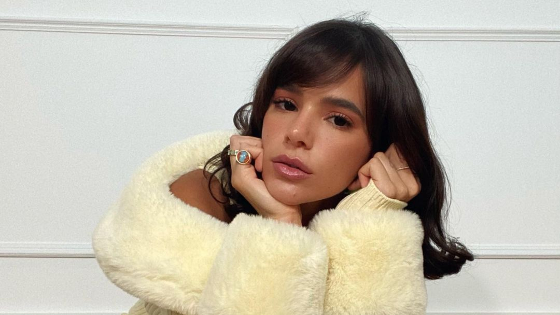UEPA! Bruna Marquezine quebra item de loja de luxo e tem que pagar o prejuízo