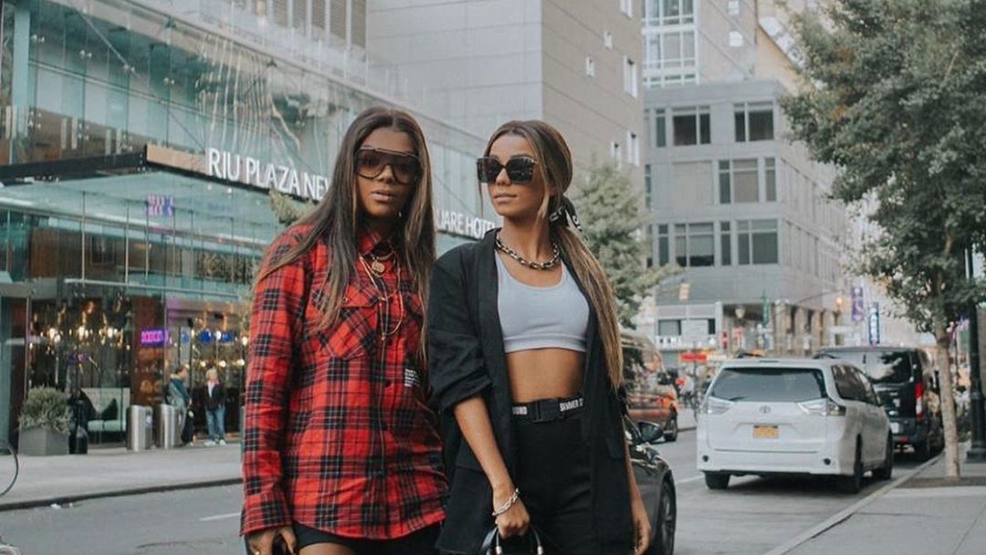 Sapatinho de cristal? Ludmilla investe R$11 mil em presente luxuoso para Brunna Gonçalves; Confira