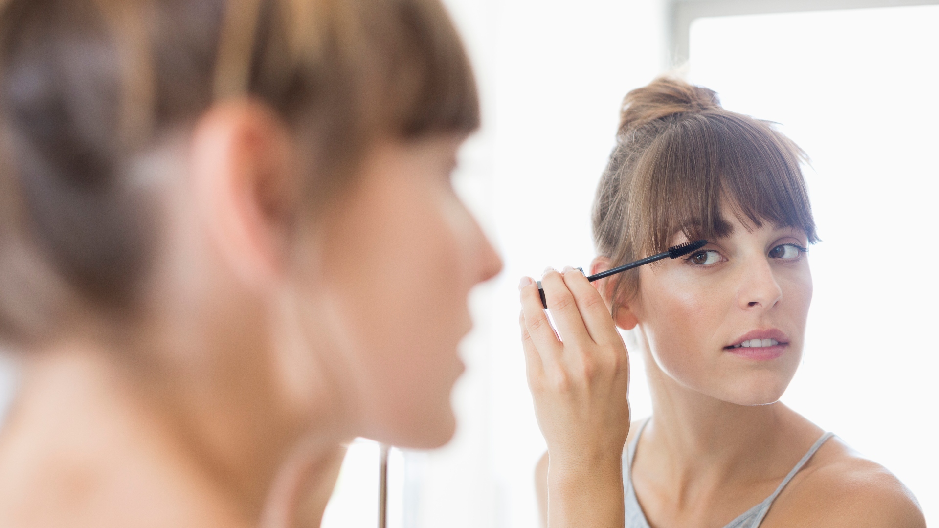Confira 8 truques para aumentar os olhos usando maquiagem!