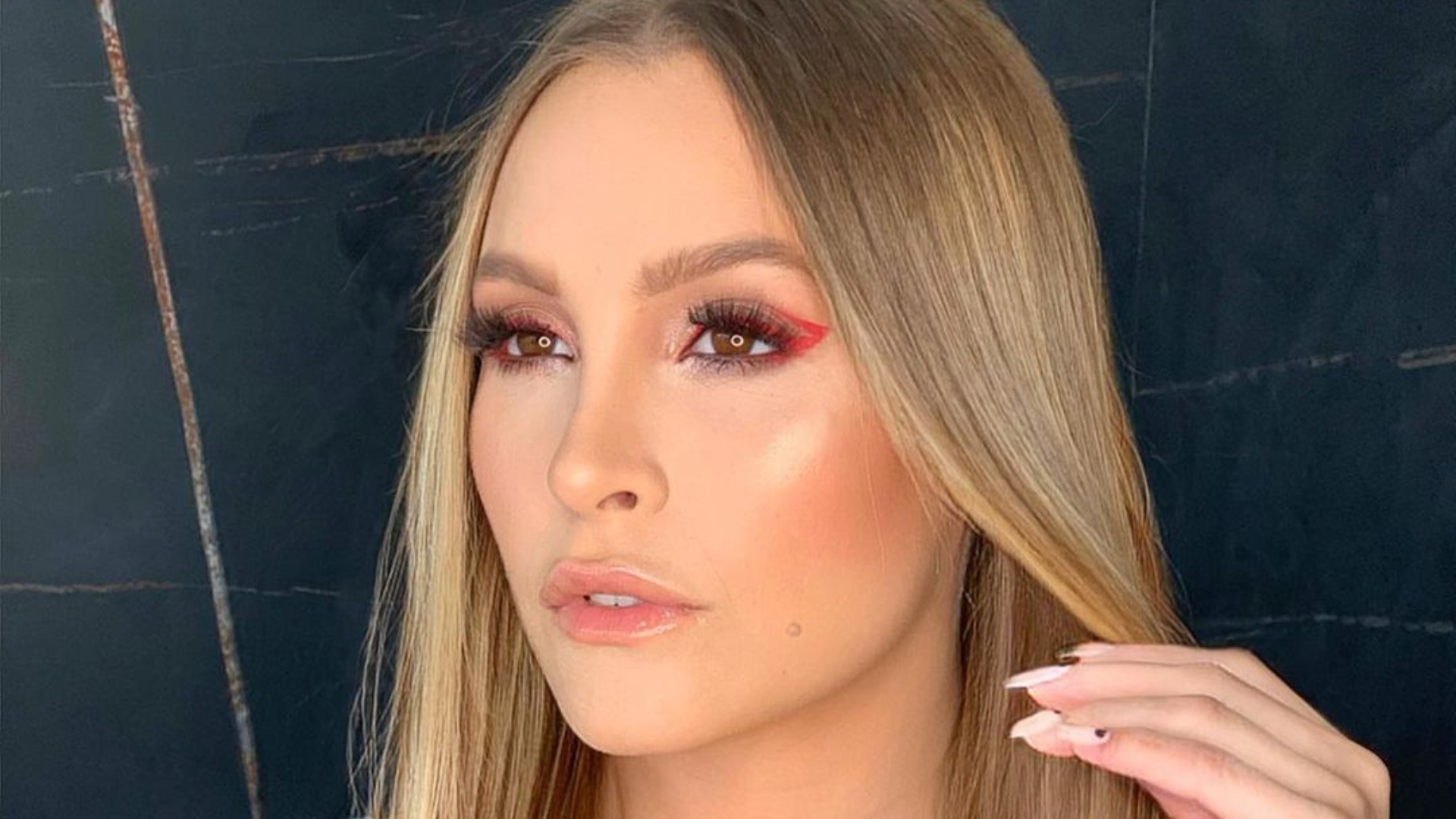 Carla Diaz se pronuncia após rumores de agressão