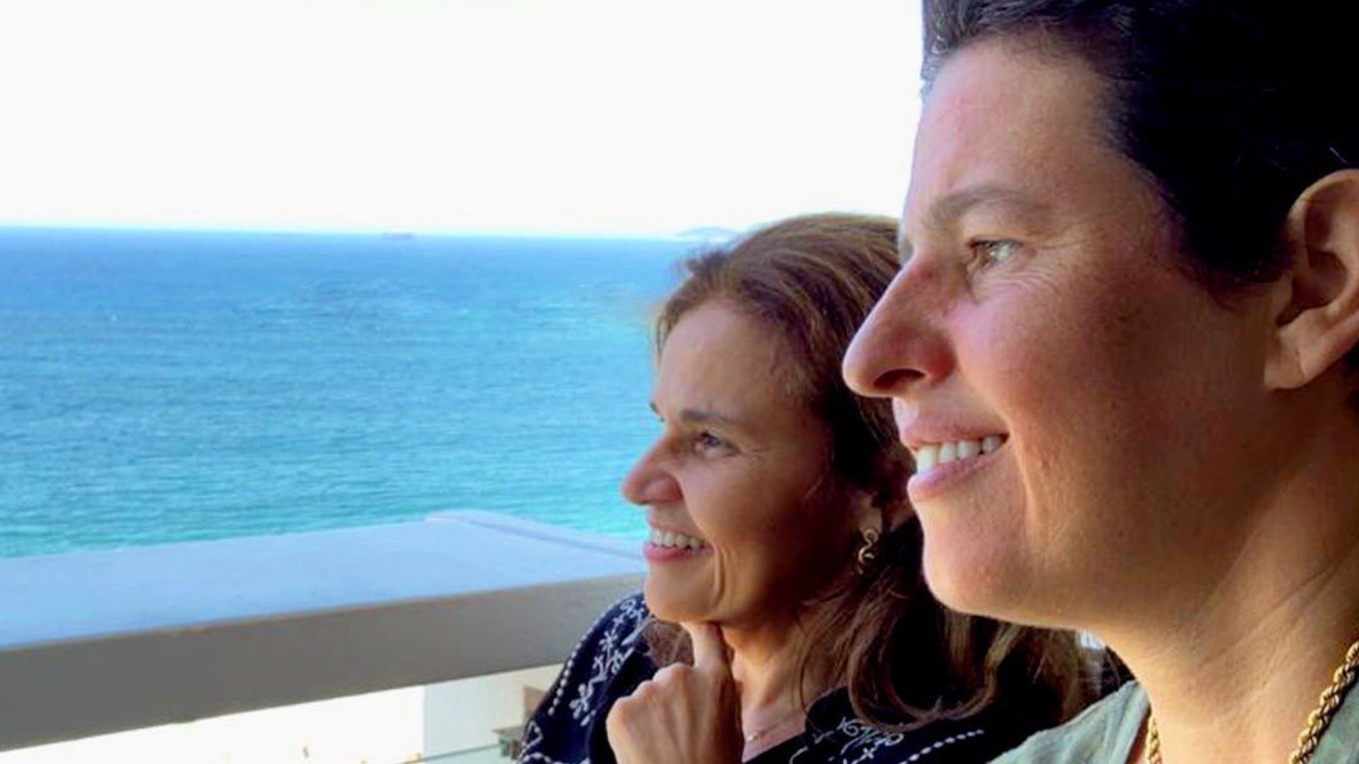 Adriane Bonato faz revelação íntima sobre relacionamento com Claudia Rodrigues