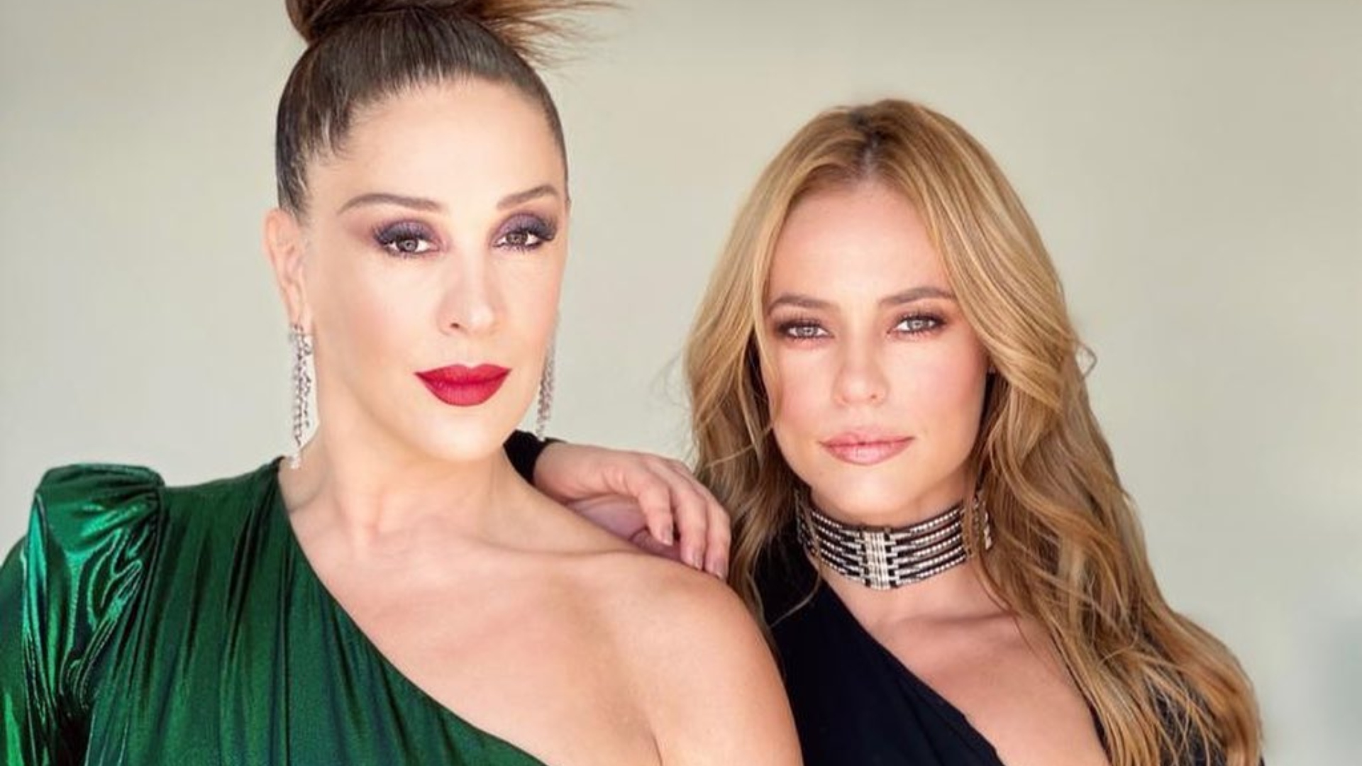Claudia Raia posa ao lado de Paolla Oliveira e homenageia a atriz pelo seu aniversário: “Te amo pra sempre”