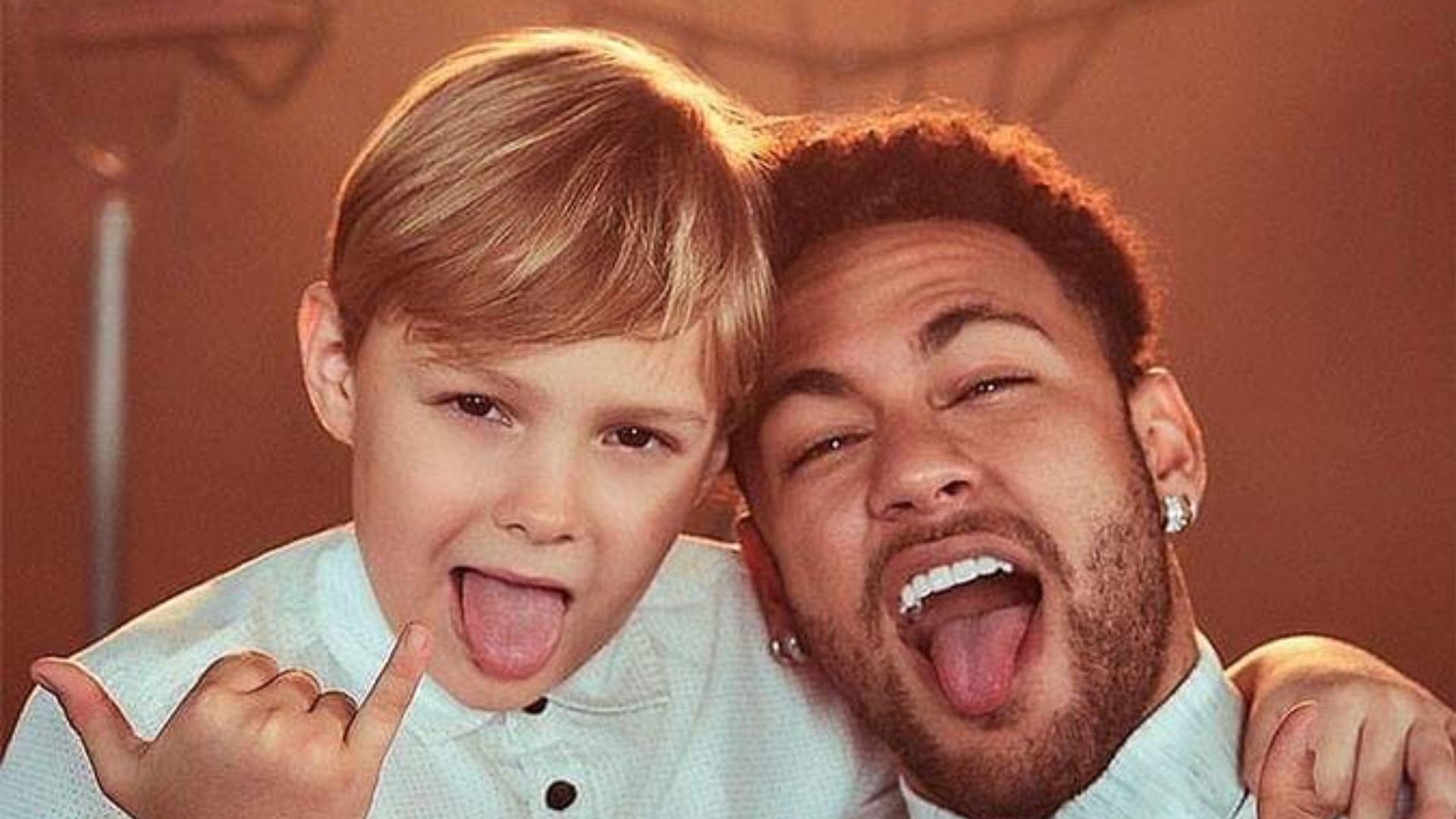 Aniversariante! Davi Lucca posta clique ao lado de Neymar Jr. e presta homenagem: “Parabéns, pai!”