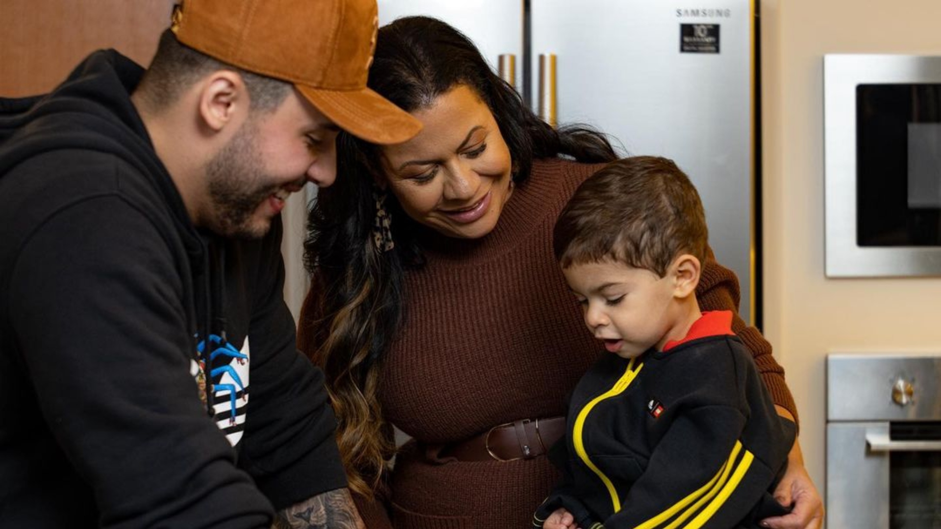 Mãe de Marília Mendonça sobre relação com Murilo Huff: “Meu filhão”