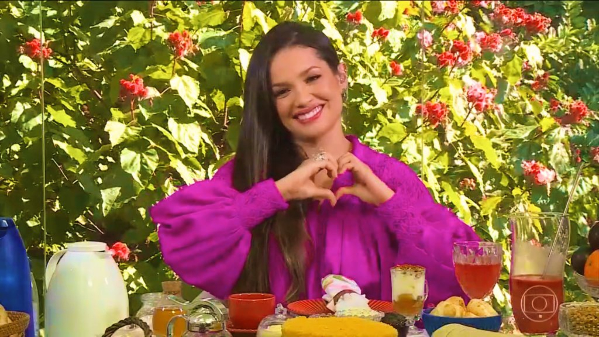 Ao vivo no ‘Mais Você’, Juliette comenta sobre os mais de 25 milhões de seguidores nas rede sociais: “Parece que eu estou sonhando”