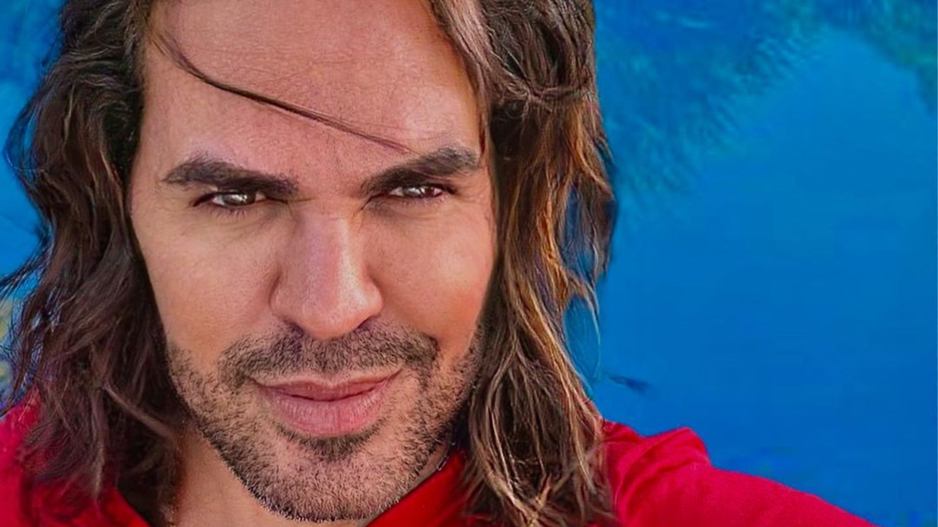 Eduardo Costa abre o jogo sobre suposto affair com mulher casada