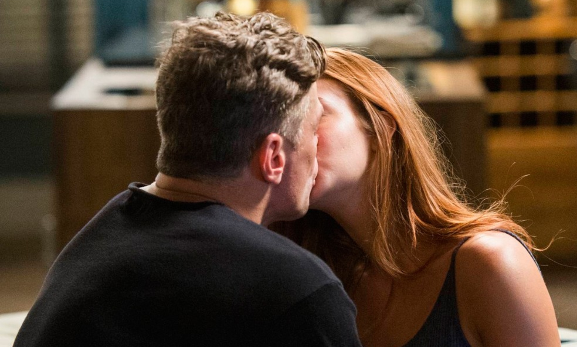 Totalmente Demais: NOVO CASAL? Arthur beija Eliza