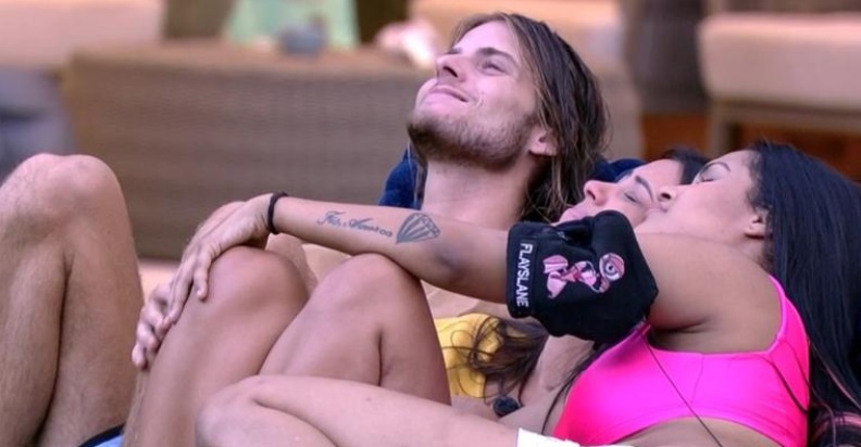 BBB20: Emoção! Emparedados choram ao cantar sucesso de Cássia Eller