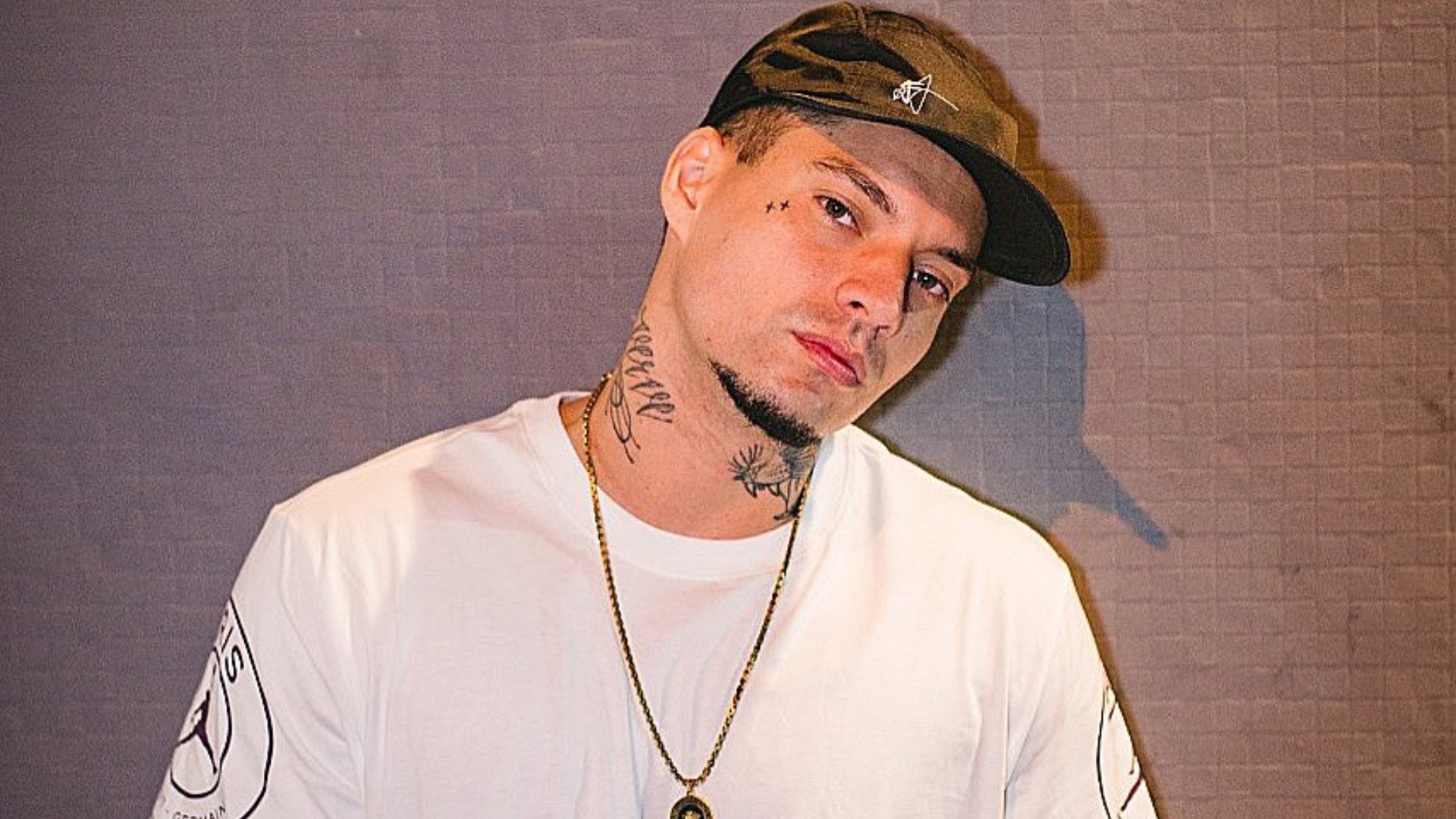 Rapper Filipe Ret é preso com drogas em operação no Rio de Janeiro; Cantor se pronuncia