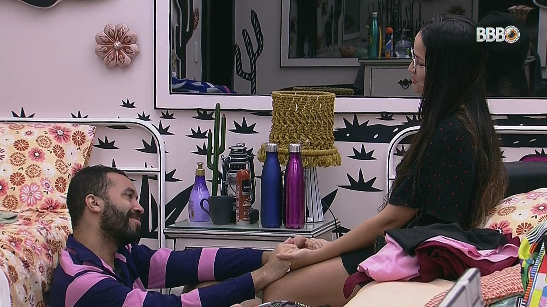 BBB21: CUPIDO ON! Juliette diz que quer apresentar seu irmão a Gilberto: “Eu queria muito que você fosse meu cunhado”