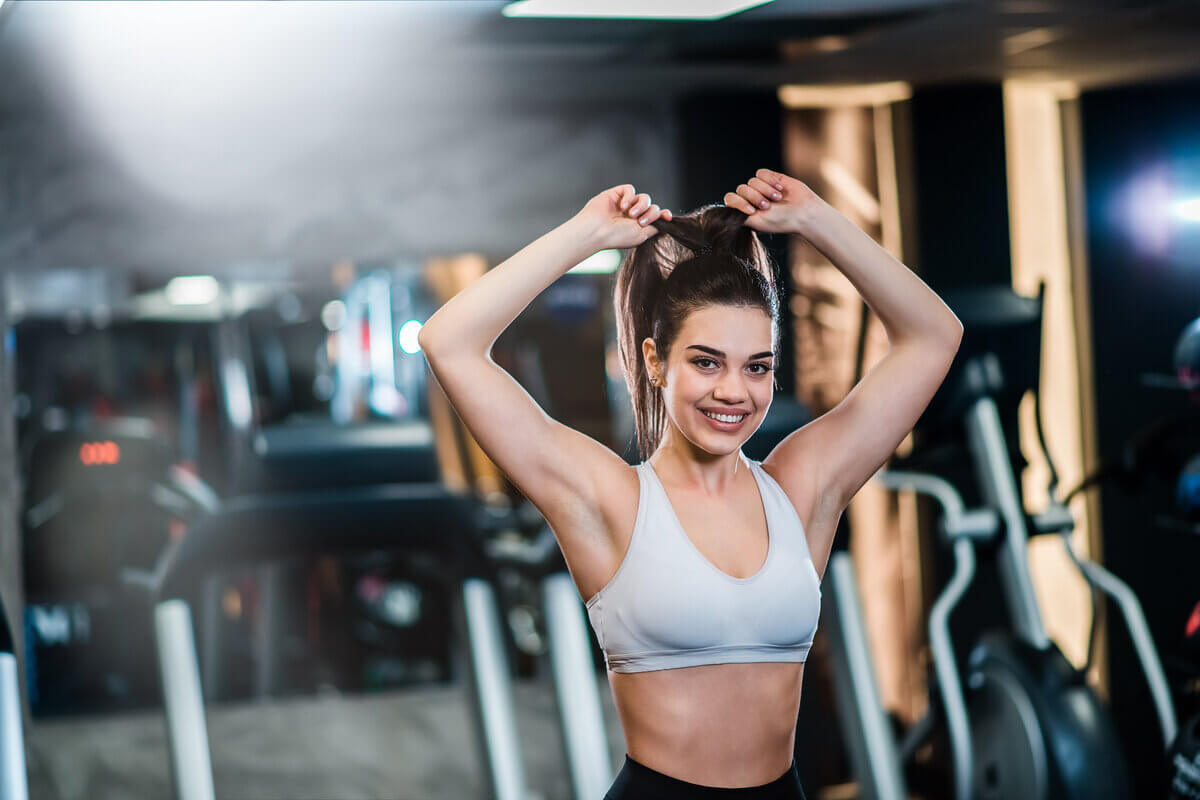 17 dicas para cuidar dos cabelos antes e depois do treino