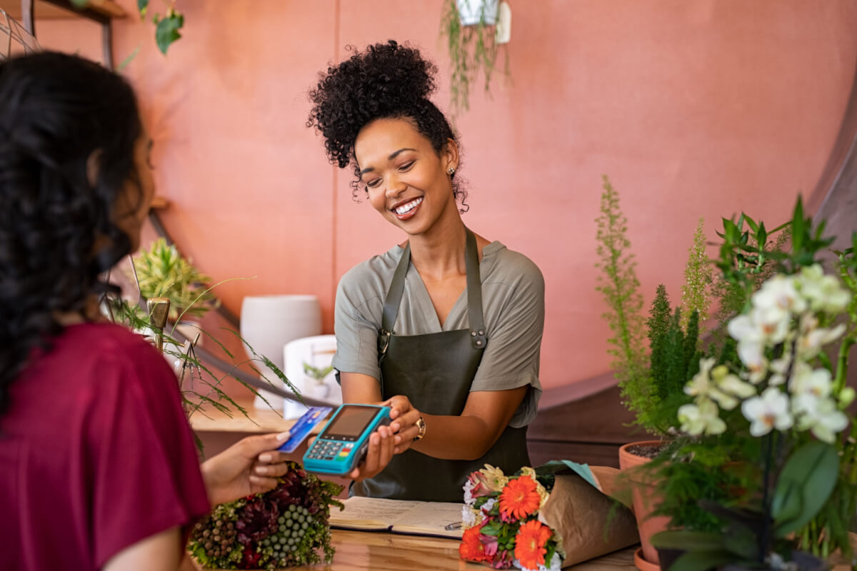 7 dicas para melhorar a experiência de compra do consumidor em seu negócio