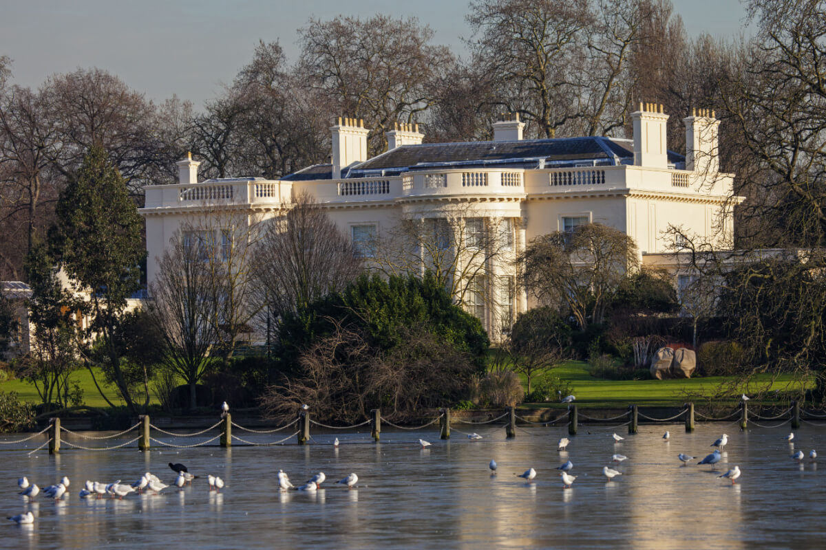 Mansão de 205 anos em Londres é a residência mais cara do mundo