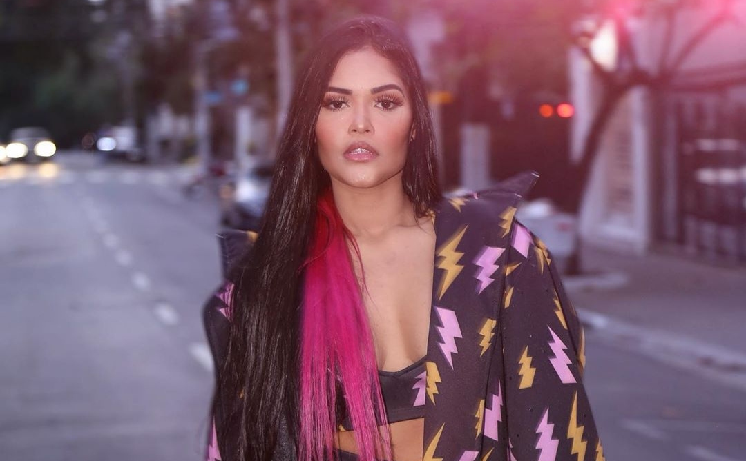 Flayslane, do BBB20, se pronuncia e faz revelação sobre suposta gravidez