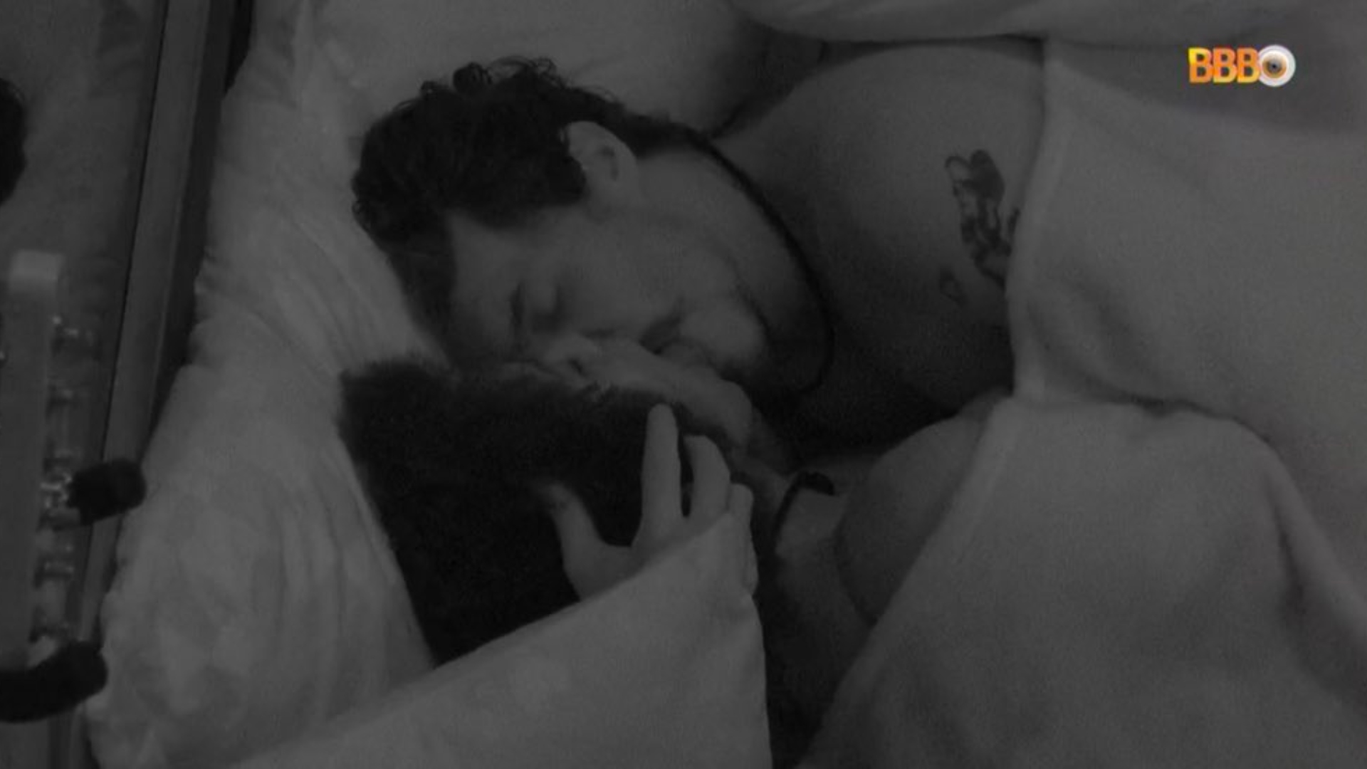 BBB22: Natália e Eliezer transam e web dispara: “Freneticamente”