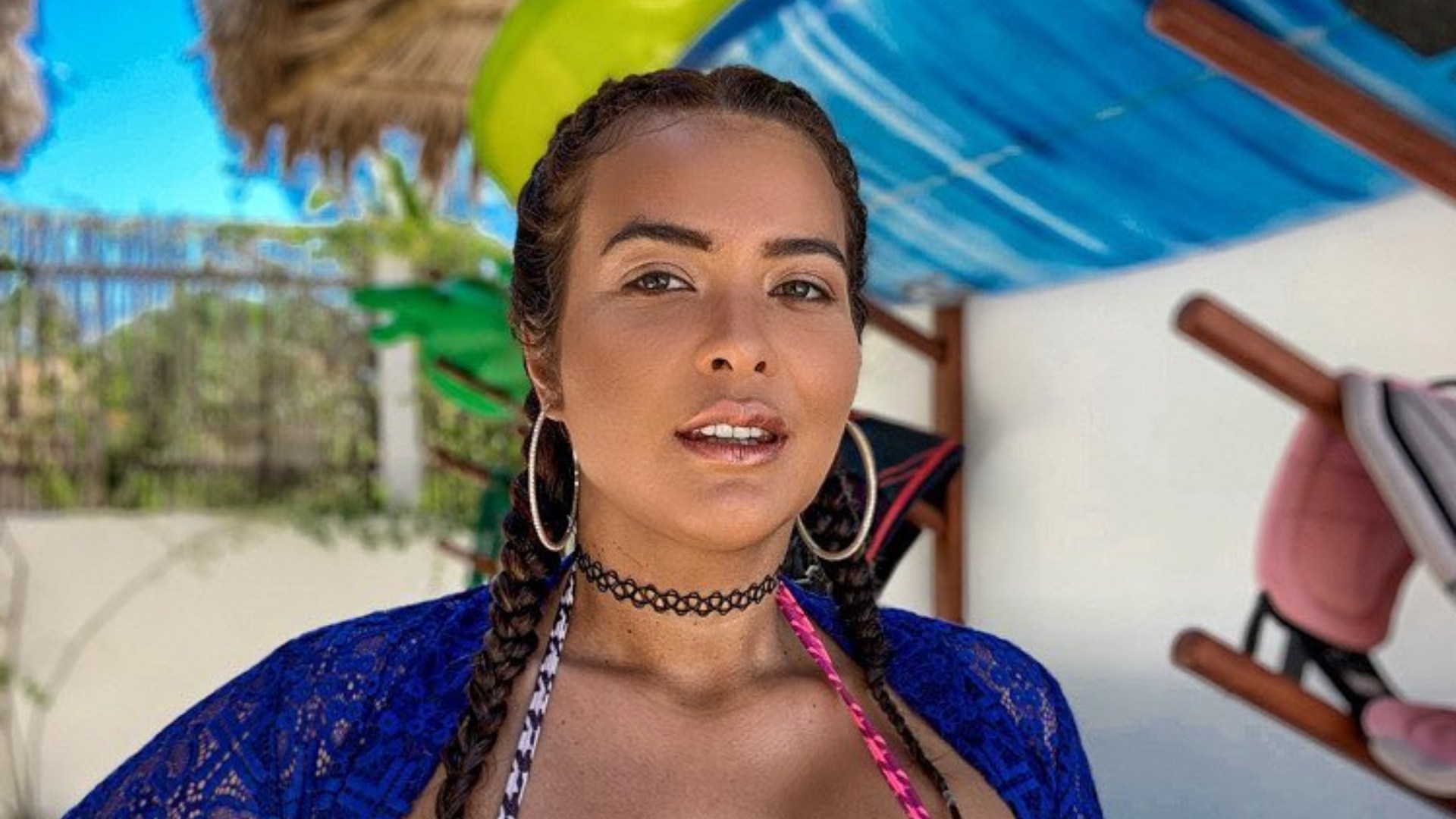 Temperatura quente! Geisy Arruda sensualiza de sutiã de oncinha e faz comentário ousado sobre pedidos dos admiradores