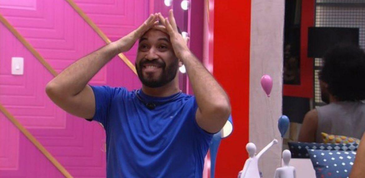 BBB21: Sem saber que foi aprovado, Gilberto comenta sobre resultado de processo seletivo de PhD