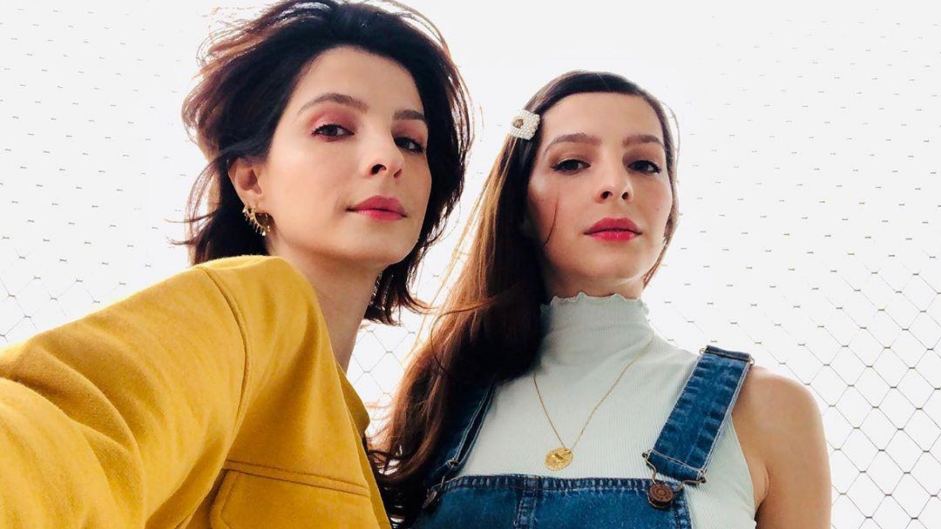 Gemêas Giselle e Michelle Batista revelam que já enviaram nudes ‘trocados’: “E não reconheceram”