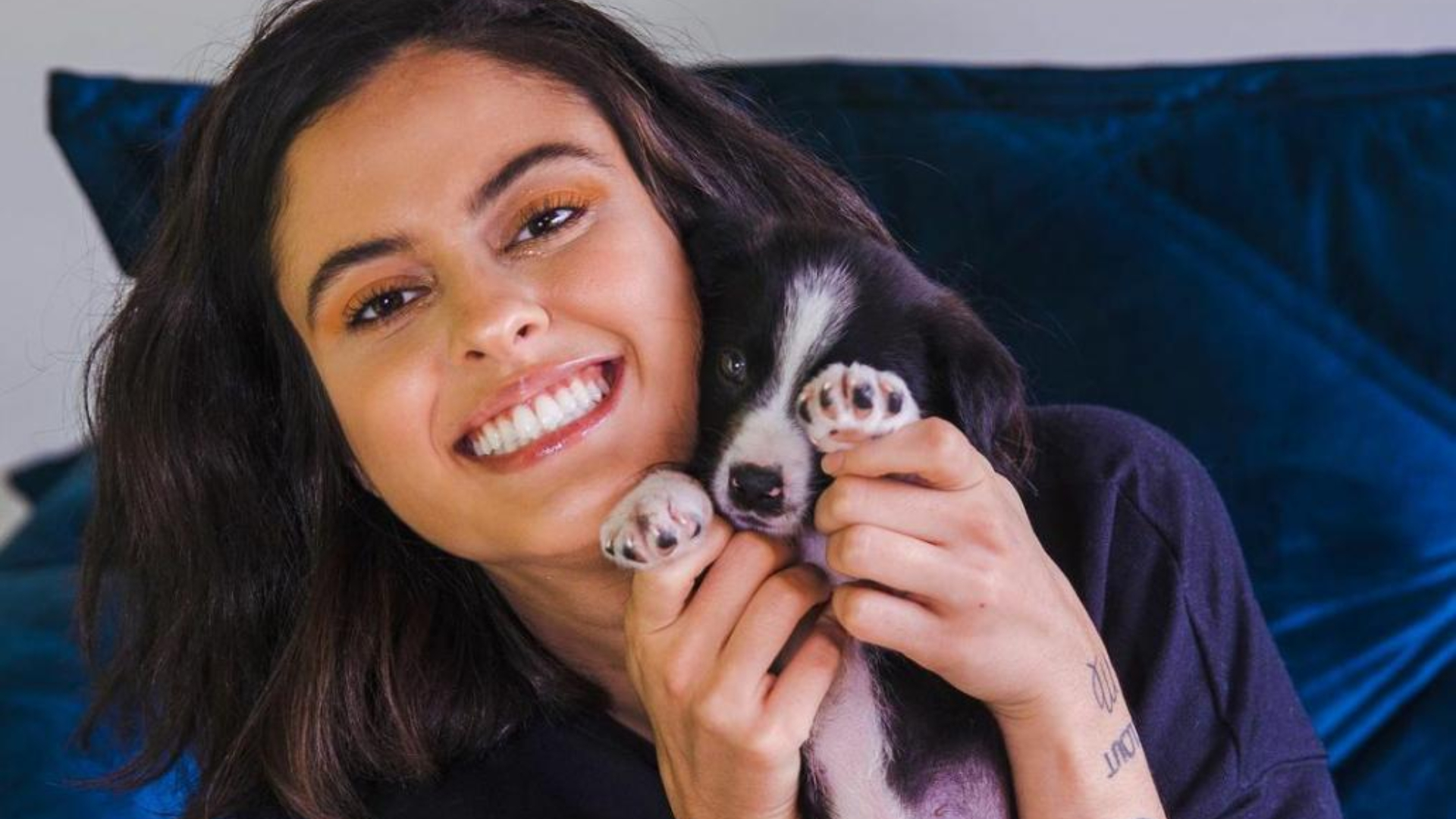 Hana Khalil fala sobre a importância da adoção de animais: “Eles só querem amor e troca”