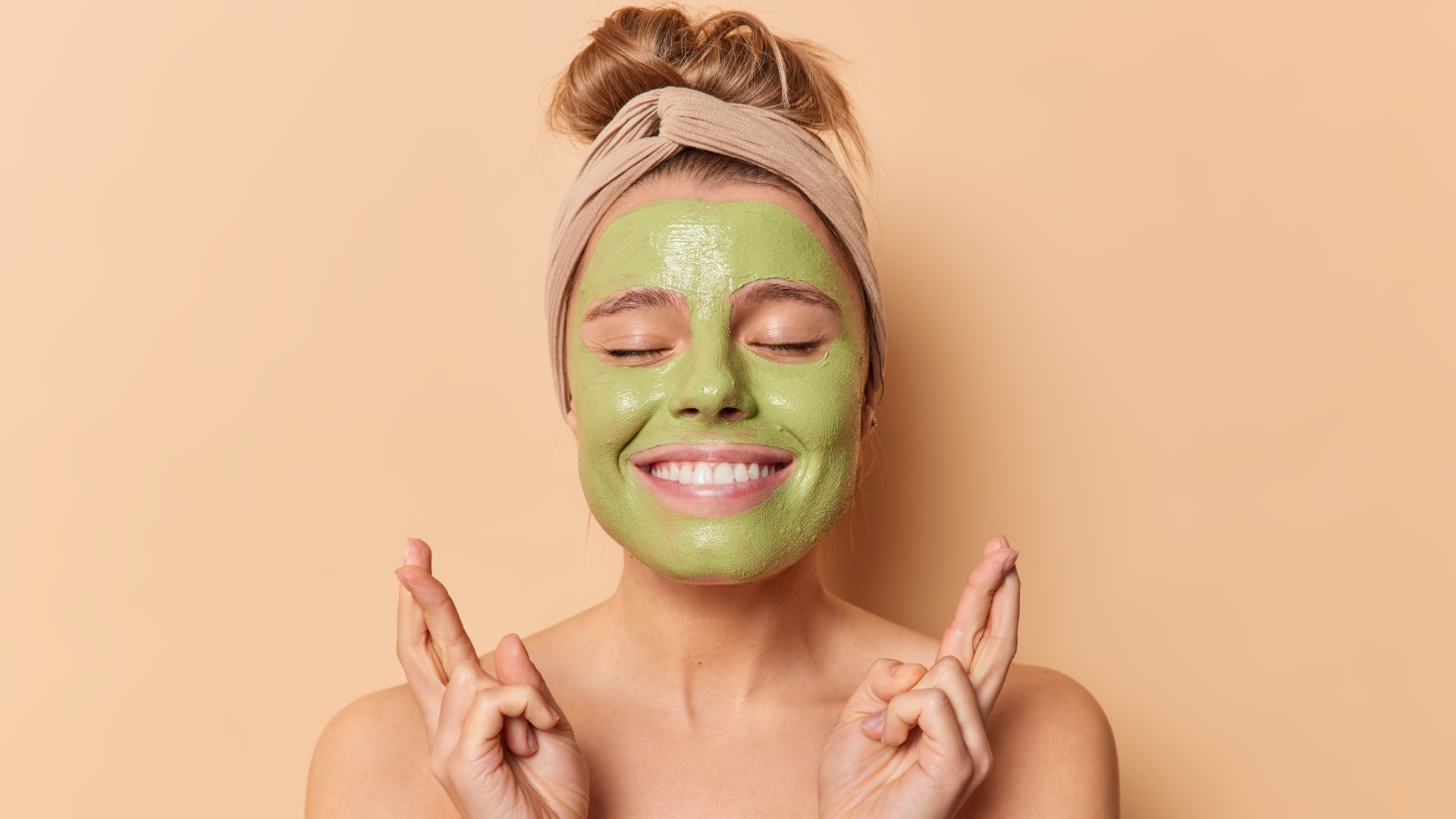 Dermatologista ensina truques caseiros de skincare para cada tipo de pele
