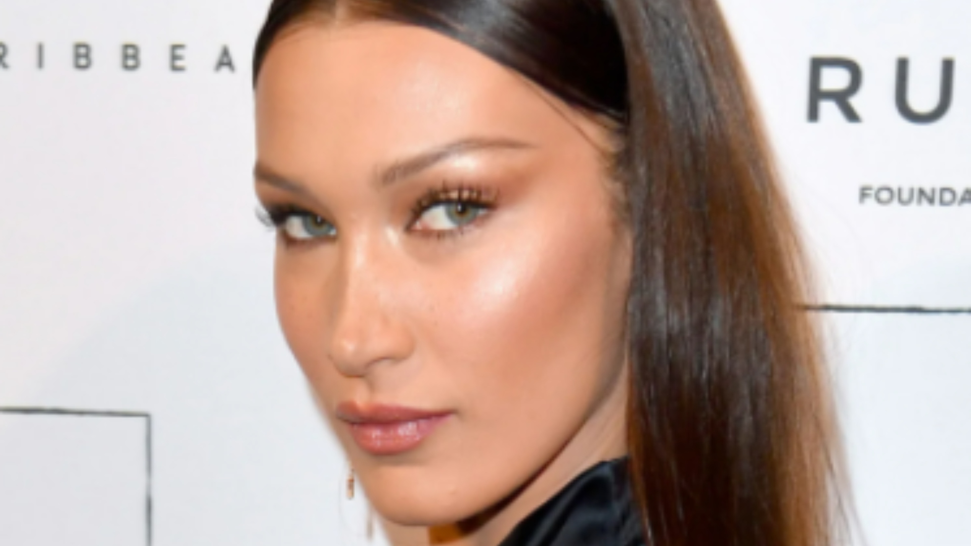 FOXY EYES! Conheça a técnica das famosas para deixar o olhar mais sexy