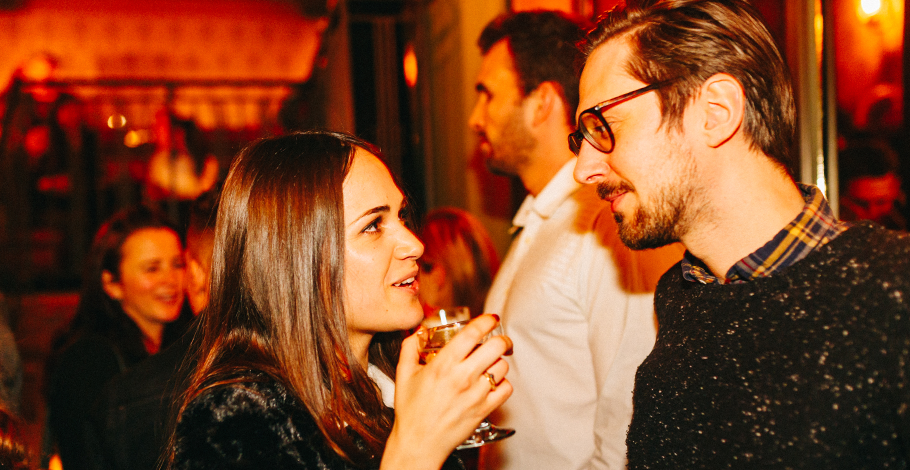 7 motivos para ir a eventos para solteiros no Brasil
