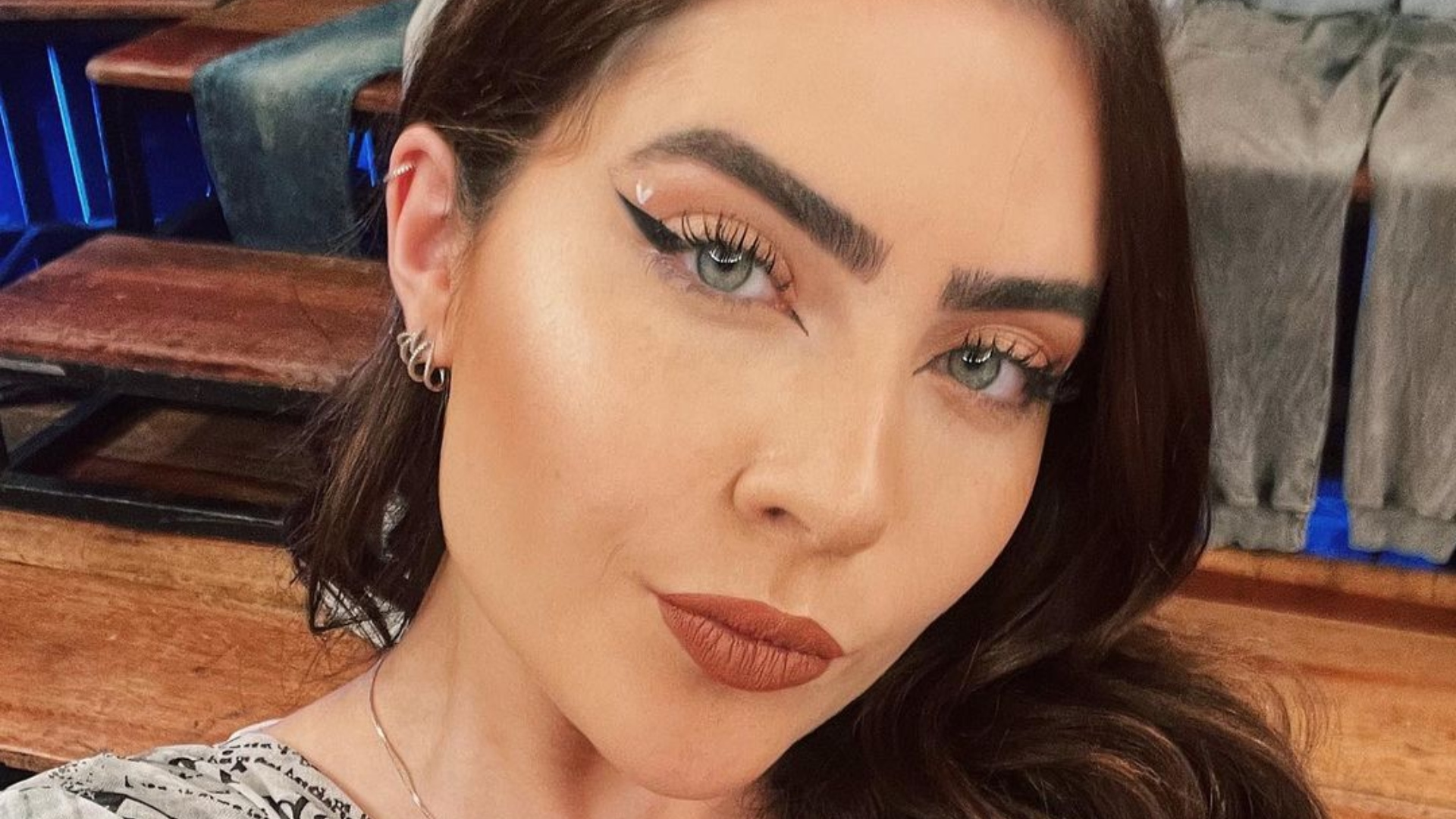 Jade Picon abre o jogo e esclarece sobre mudança no rosto