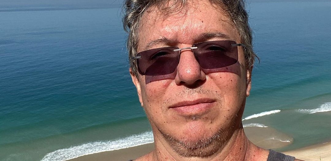 Olheiros? Celebridades? Anônimos? Boninho revela detalhes do BBB21