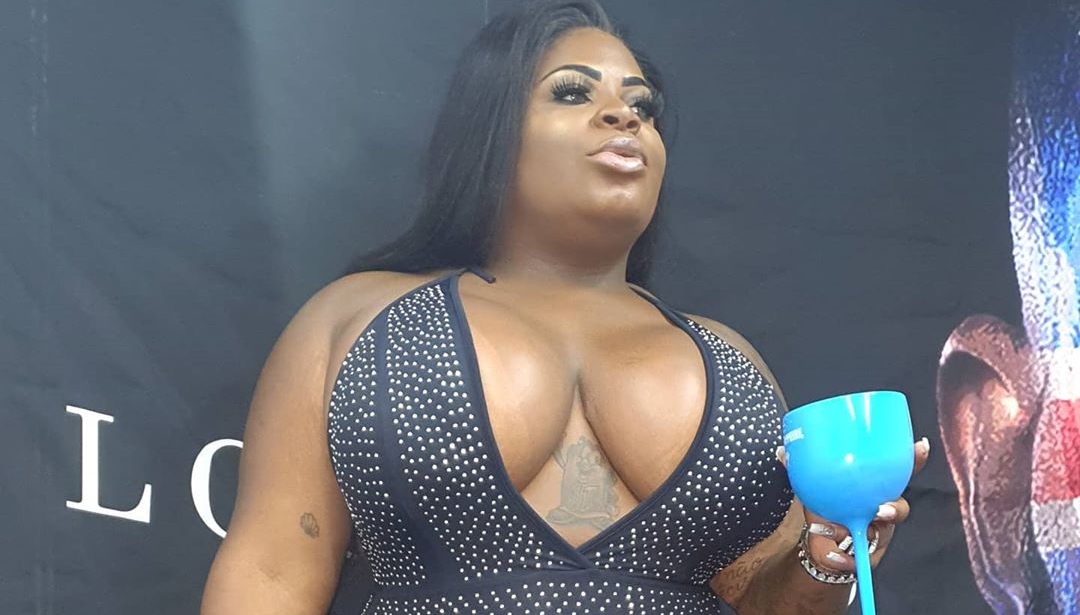 Jojo Todynho é atacada na web após ‘furar a quarentena’ para cantar em festa privada